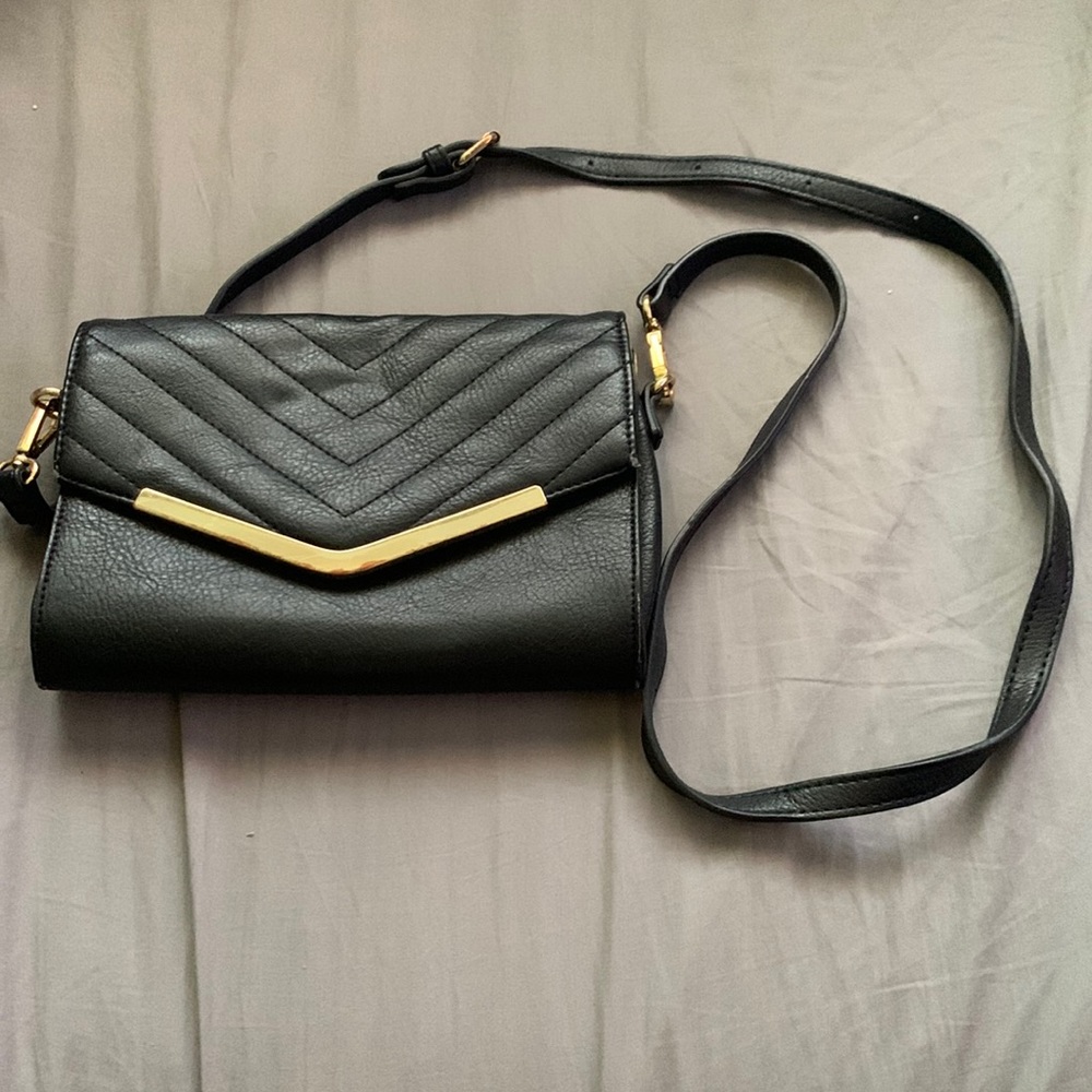 Black purse
